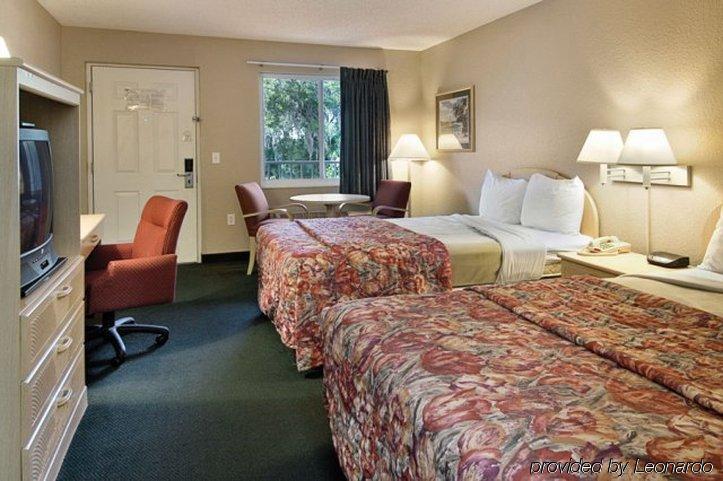 Red Roof Inn Ellenton - Bradenton Ne Номер фото